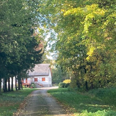 Wildente Vadaszhaz Tamási Buitenkant foto